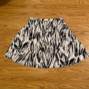George Black/White Skirt